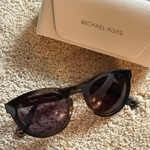 WOOW Super Ego 1 Sunglasses with Michael Kors case